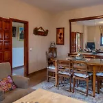Tinizara Арона
