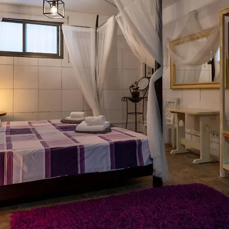 Tinizara Villa *